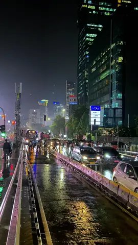 Video nya boleh kalian ambil buat bahan ngontent dll untuk para perintis content, edit sendiri ya, di izinin tanpa syarat, gausah folow . #jakarta #haltetosari #fyp #foryou #mediawb 