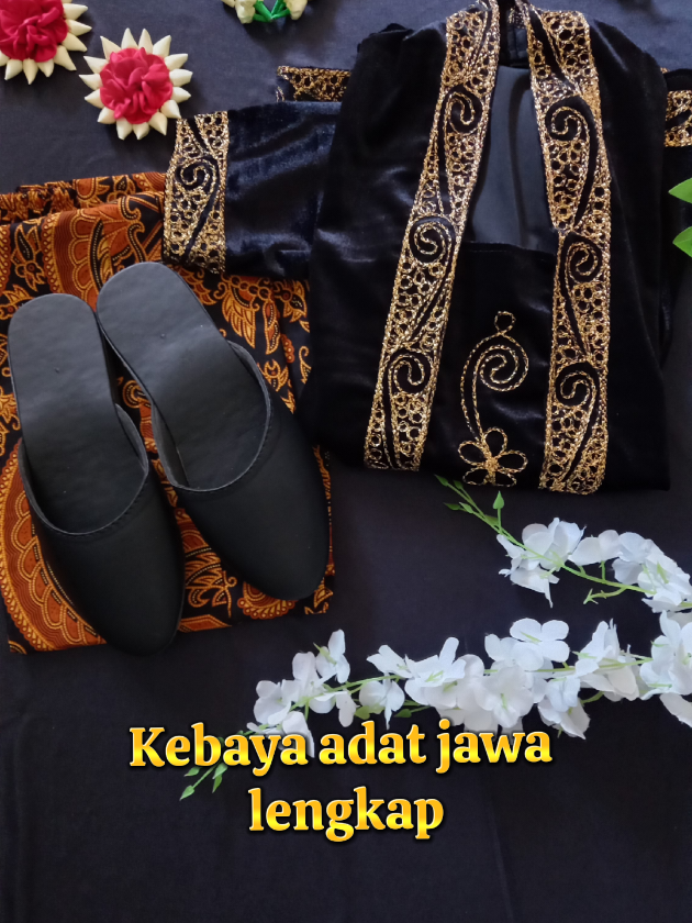 #kebayajawa #kebayanakadewasa #kebayamurah #kebayalengkap #kebayaadat 