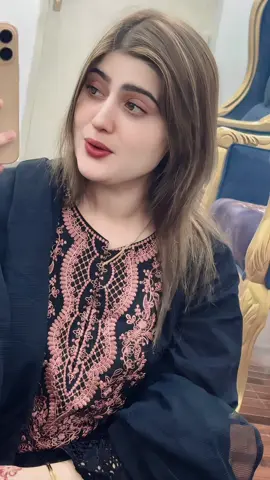 #uzmaswati_pashtosingar #official_acoount🔥✌🏻 #official_acoount🔥✌🏻 #Viral @Uzmaswati 