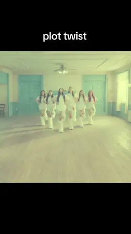 Plot Twist - At heart. #kpopfyp #kpop #plottwist #atheart @AtHeart 