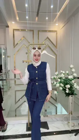 Duh syantik nya warna nevi 🥰 dijamin elegan dong pake baju ini 🥰🥰 
