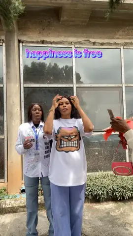 #trending #girl #viral #dance #boom #girl #signoutday🎉🎉🎊🎊👩🏼‍🎓👩🏼‍🎓🔥 #tiktok #post 