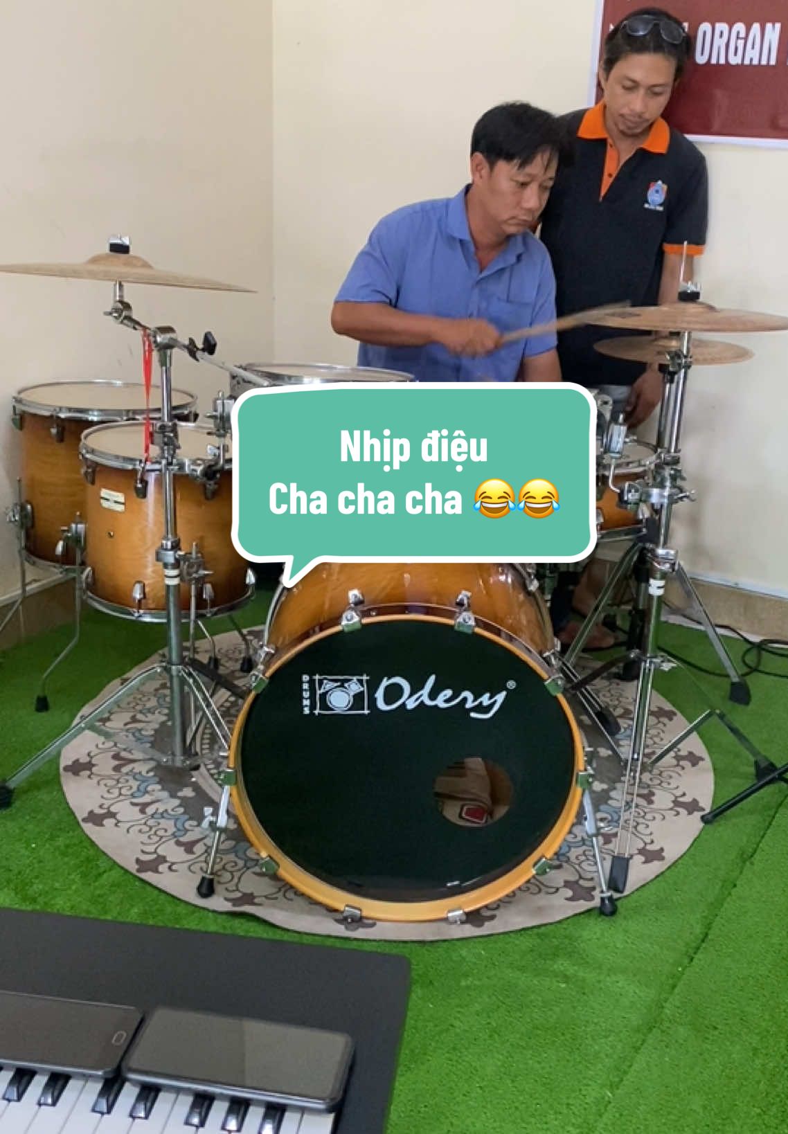 Nhịp điệu cha cha cha tập tempo chậm cho đến nhanh#nhipdieuchachacha#hocdrum#hocdrumcanban#drum#hocdrum @Phương Trống Za 