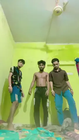 এদের কে কেউ চিনে থাকলে মেনশন দিয়ে যায়ো#সাপোর্ট_করলে_সাপোর্ট_পাবেন #সবাইকপি_লিংক_করো_প্লিজ_প্লিজ #সবাই_একটু_সাপোর্ট_করবেন_প্লিজ @( জাতির..সিঙ্গেল দুলাভাই).. @Hanif kign @🌺রায়হান ভাই🌺 