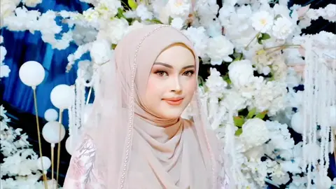 Alhamdulillah wasyukurillah ngaras d siraman Neng Egist.. nuhun kintunan video ti @errufotowork Tanjungsari Sumedang.  #siramanpengantin #adatsunda #ngarasdansiraman #mcwanita #mcresmi 