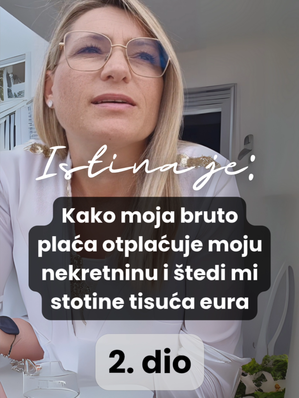 💡 2. dio s primjerom izračuna.  📉 Većina ljudi gleda samo neto plaću. Ali prava tajna je u tvojoj bruto plaći. 👉 Ako znaš iskoristiti porezne olakšice, tvoj bruto zapravo otplaćuje tvoju nekretninu i štedi ti tisuće eura svake godine. U ovom videu Sandra objašnjava: ✅ kako funkcionira izračun poreznih olakšica, ✅ zašto banke i investitori uvijek gledaju bruto, ✅ i kako tvoje plaće mogu raditi za tebe, a ne protiv tebe. 📲 Pogledaj video do kraja i shvati zašto je sad pravo vrijeme da naučiš ovu računicu. Ako želiš da napravimo kalkulaciju baš za tvoju situaciju, javi nam se putem kontakt forme na našoj web stranici. #finanzagentur #kapitalanlage #nekretnine #hrvatinjemackoj #financijskiposavjeti     