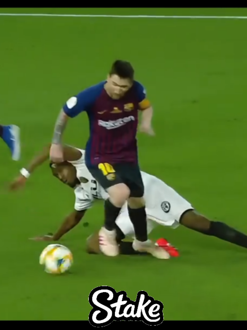 Des Dribbles Incroyable dans le Football 