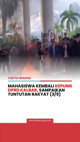 Aliansi Mahasiswa Kalbar yang tergabung dalam Cipayung dan BEM kembali menggelar aksi demonstrasi di Gedung DPRD Kalbar, Rabu (3/9/2025). Aksi ini merupakan lanjutan dari rangkaian protes sebelumnya, dengan tuntutan agar wakil rakyat lebih responsif terhadap aspirasi masyarakat Kalbar. Massa aksi memulai long march dari Tugu Digulis menuju Jalan Ahmad Yani I, disambut pengamanan ketat aparat untuk menjaga situasi tetap kondusif.