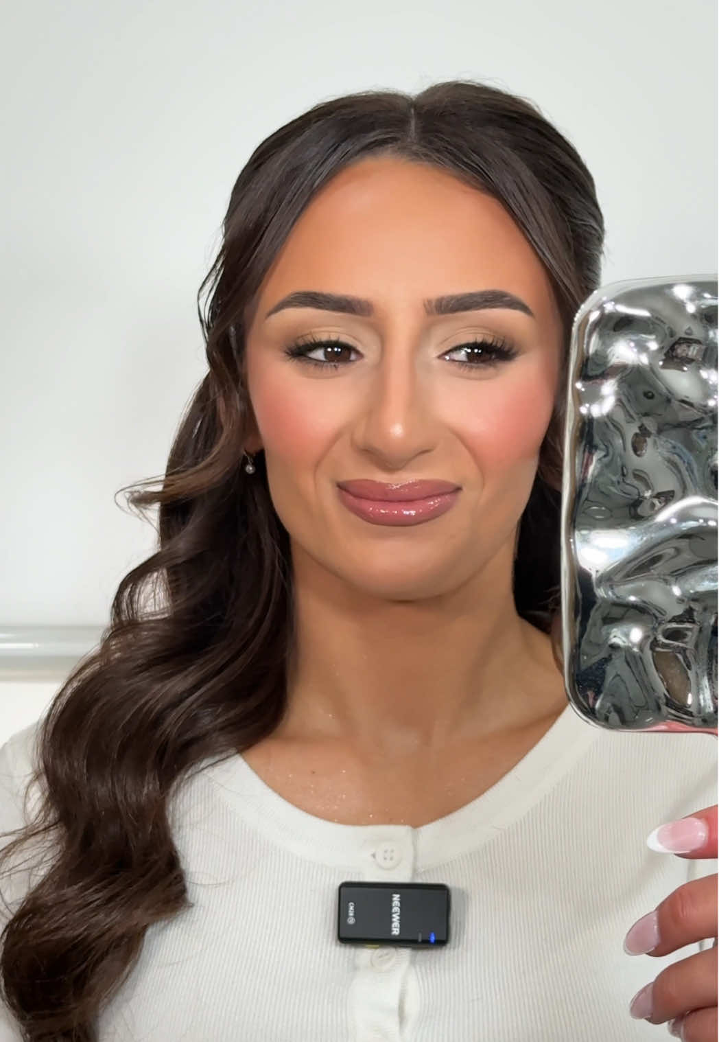 A consultation isn’t just a chat—it’s where we plan your perfect look from start to finish ✨ Want to feel confident and glowing on your next event? Let’s make it happen! 🧚🏼 (Skip to 0:28 for the reveal) Get in touch with me for your next event or bridal booking 💌 #makeupartist #makeupbychantelasic #makeup #fyp #makeuplover       