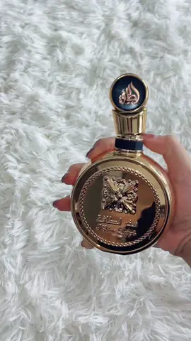#perfumetok #perfums #perfum #parfume #parfumfemme #trendyyy #perfumes #lattafaperfume #lattafa #parfumprada #fyp #perfumecollection #jeremyfragrance #fragrancestiktok 
