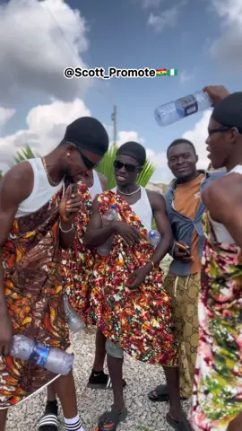 🤣🤣🤣🤣🤣🤣.                                   DISCLAIMER: This page does not support violence! No one was hurt in the cause of making this video🤍.                                                              #shattawale #gringo #fypシ゚viral🖤tiktok @Shatta wale 