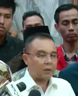 Setelah dihujani kritik atas tunjangan jumbo anggota DPR, lalu perilaku beberapa anggotanya yang “nyeleneh”, DPR sudah membuka ruang diskusi secara langsung dengan perwakilan sejumlah organisasi mahasiswa dan ormas pada Rabu (3/09/2025) di Gedung DPR/MPR Senayan, Jakarta. #dpr 