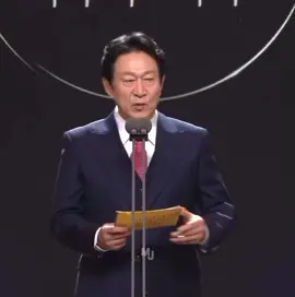 Hobi won the Best Singer Award at the 52nd Korea Broadcasting Awards ! #bts #jhope #awards #bestsinger #koreabroadcastingawards 