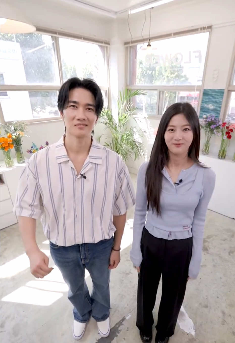 shin eunsoo with uhm taegoo! 💜 #shineunsoo #신은수 #uhmtaegoo #엄태구 