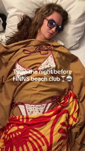 Getting ready for FINNS beach club with @acetravelexperiences !! 🍸👙🏝️🪩 @FINNS Beach Club  #fyp #trendingvideo #bali #finnsbeachclub #travel 