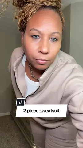 I love a cute sweatsuit #women #fall #winter #fashion 