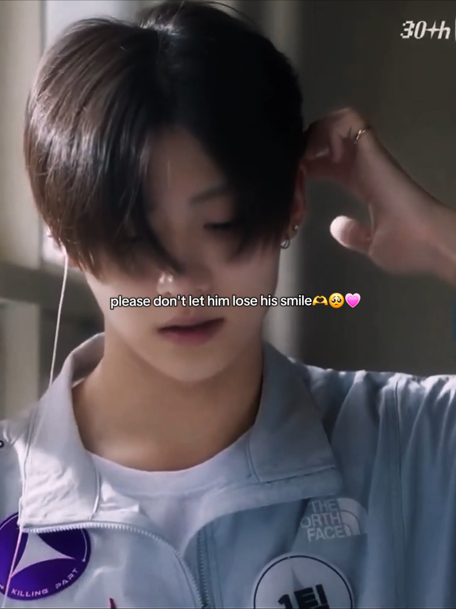 you deserve a lot of love wonie🫶💗 #sangwon #leesangwon #grid #03 #boys2planet 