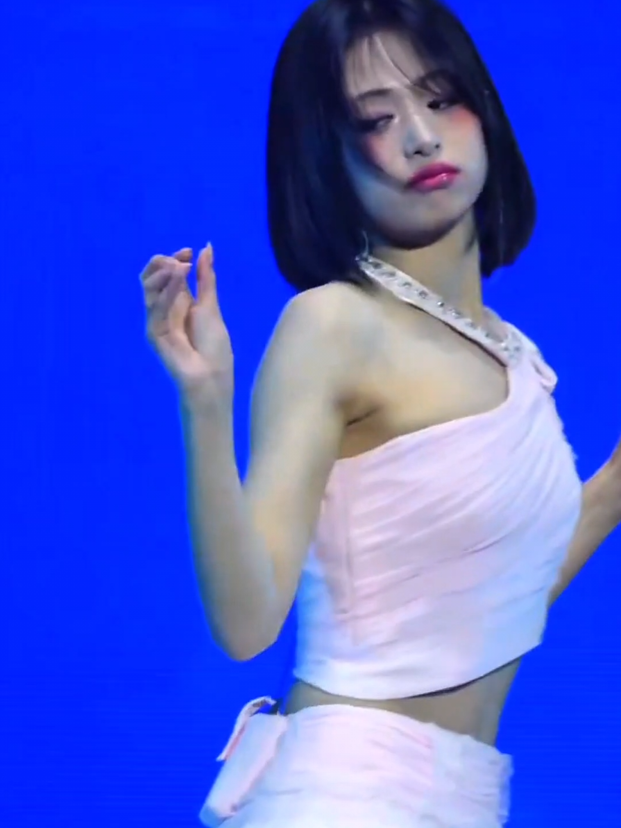 Babymonster in Chicago Ahyeon Fancam #babymonsterinchicago #babymonster #ahyeon 