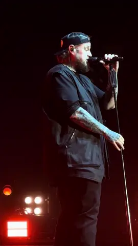 @Jelly Roll you were absolutely amazing in Amsterdam😍❤️ can’t wait for you to return!! #jellyroll #concert #fyp #afaslive 