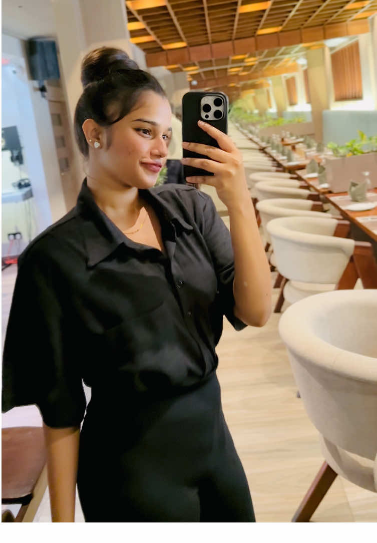 🥹🖤 #like #tiktok #new #viral #fyp #foryou #onemillion 