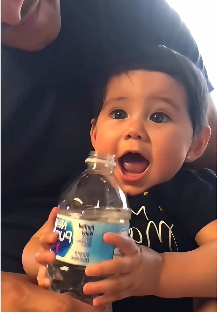 A bit unlucky 🤣#funny #funnybabyvideos #funnybaby #funnytiktok #kids  