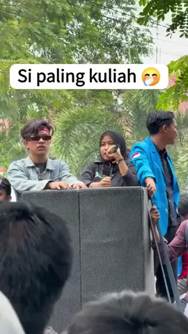 si paling anak kuliahan🤭😅gimana nih pendapat yg lain #demo #dpr #fyppppppppppppppppppppppp #masukberanda #virall 