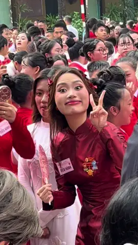 Meme nhiều vô kể vể bả Tẻn tẻn quá trời lun  @Phương Mỹ Chi  #phuongmychi #xh #viral #dieuhanh #a80 