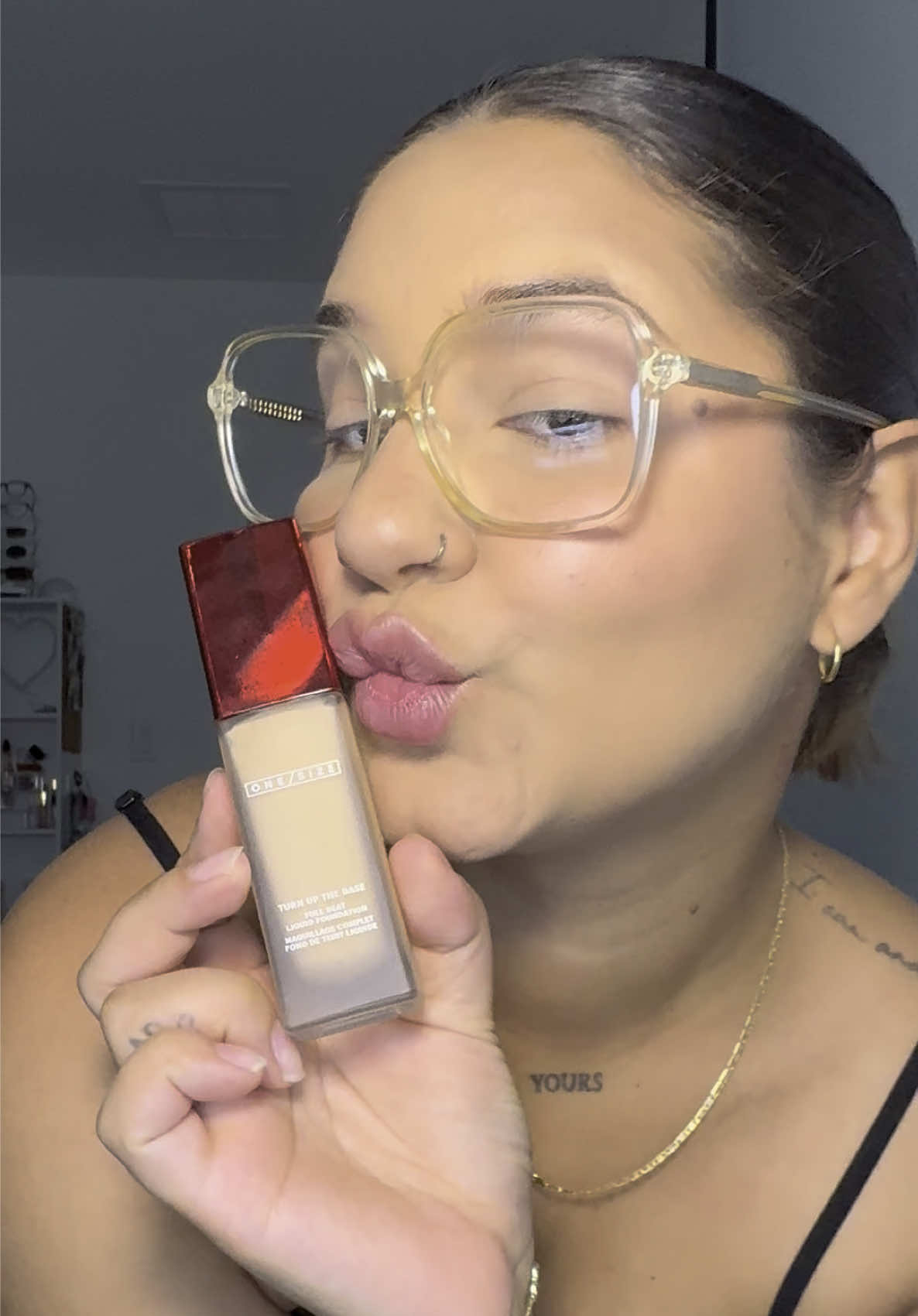Best foundation for oily skin 😍✨ #makeup #grwmmakeup #grwm #fullcoverage #latina 