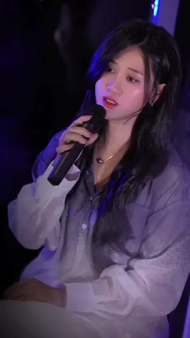Vạn lý phong sương vạn lý sầu... #jeetran #vanlysau #vanlyphongsuong #v2t #tromusic 