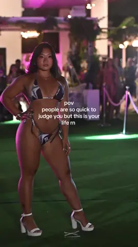 don’t listen to haters 😴 #Runway#fyp#model#model#stickyinserts  