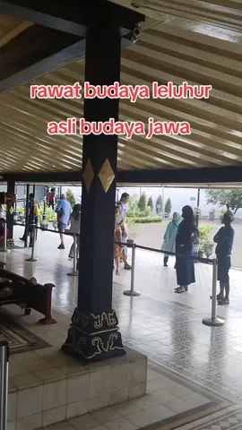 #lestarikanbudayajawa👌👌👌 #lestarikanbudayanusantara🇮🇩 #gibranrakabumingraka #jokowi_presiden🇮🇩👍❤ #prabowopresiden2024 