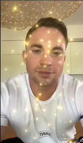 ❤️MAGIA, FUEGO Y PASIÓN #MagiaUniversal #BrilloDeEstrellas #PasiónQueInspira #FansDeWill #willparfitt @Will Parfitt @Will Parfitt 2.0 