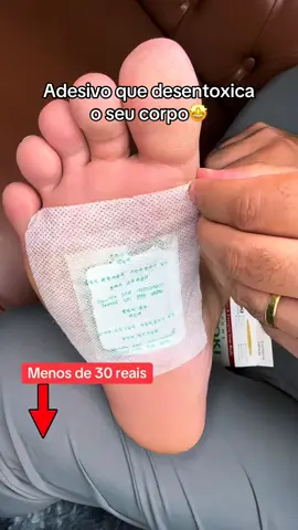 Adesivos para os pés que vai auxiliar a tirar as toxinas do corpo enquanto você dorme. #detox #adesivo #dores #toxic #pes 