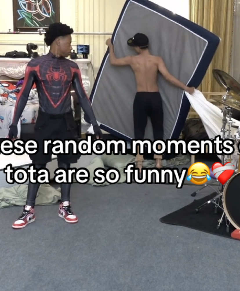 #kai #kaicenat #tota #milesmorales #mafiathon3 #funny #fyp @Tota Mc 