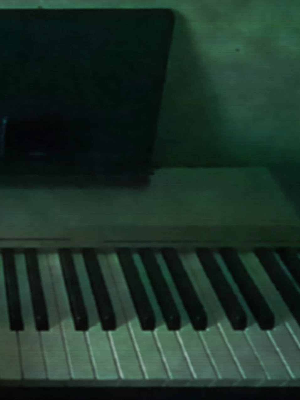 my September #core #fyp #horror #myseptember #piano #nastyona #weirdcore #vibe #real 