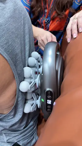 Máy massage cầm tay 6, 12, 16, 22 đầu #xuhuong #maymassagecamtay #maymassagecovaigay #huyenhomhinh365 