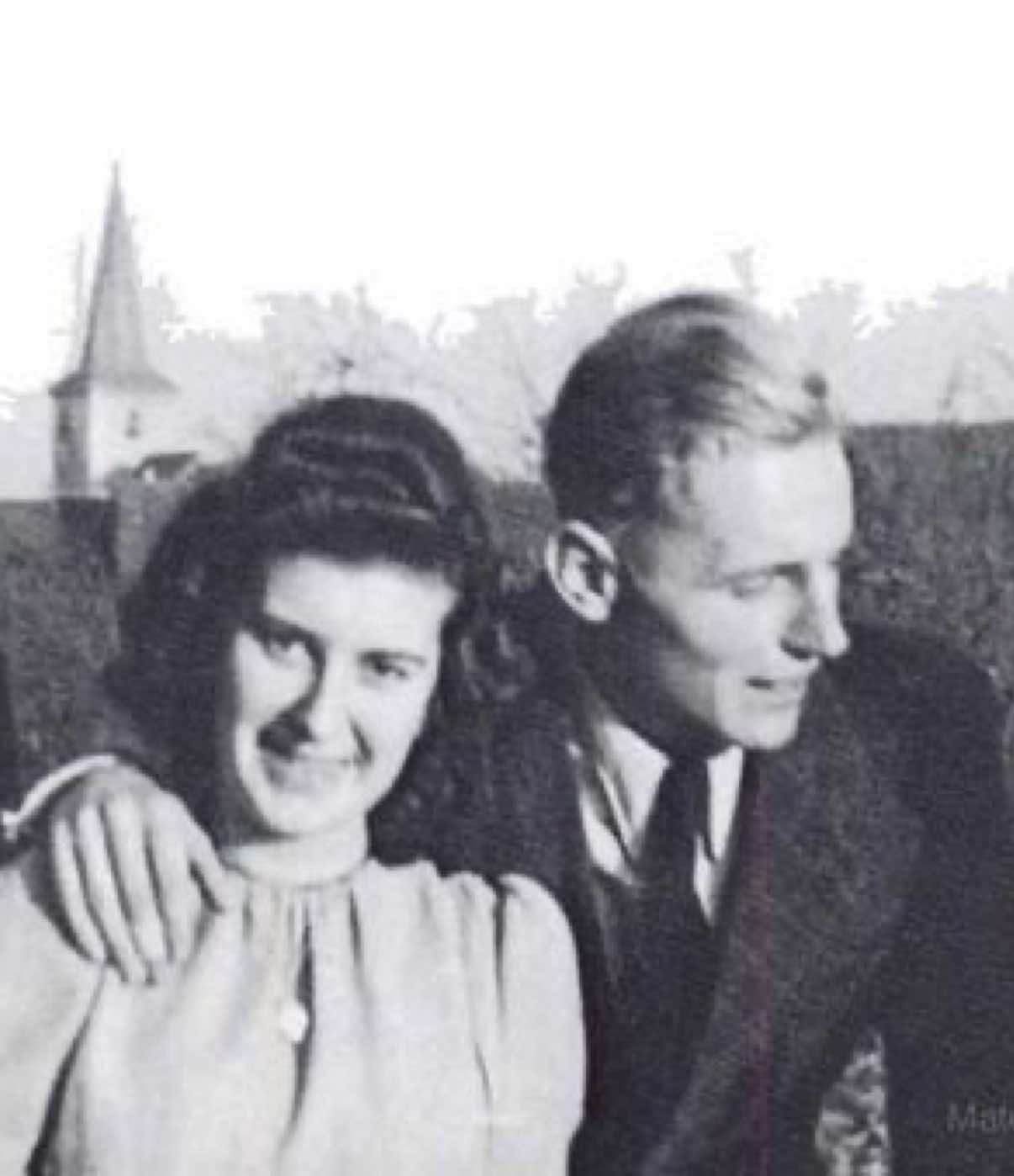 Erich Hartmann and  his wife Ursula. They married in 1944, just before he returned to the front. Soon after the war he was taken prisoner and spent ten years in Soviet captivity. Ursula waited faithfully, keeping hope alive through his letters. When he finally returned in 1955, they reunited and built a life together in West Germany, raising a daughter. Despite hardships, their bond endured for nearly 50 years until Erich’s death in 1993 — a lasting story of loyalty and love #erichhartmann #history #fyp 