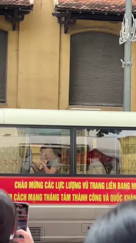 Giờ tui mới biết anh ngồi đằng trước là mã hộ cơ lạnh lùng #a80 