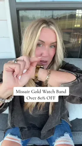 The best way to elevate your bracelet stacks is with a metal watch band #tiktokshopcreatorpicks #TTSCreatorBash #tiktokshopunboxing #goldjewelry #watchband 