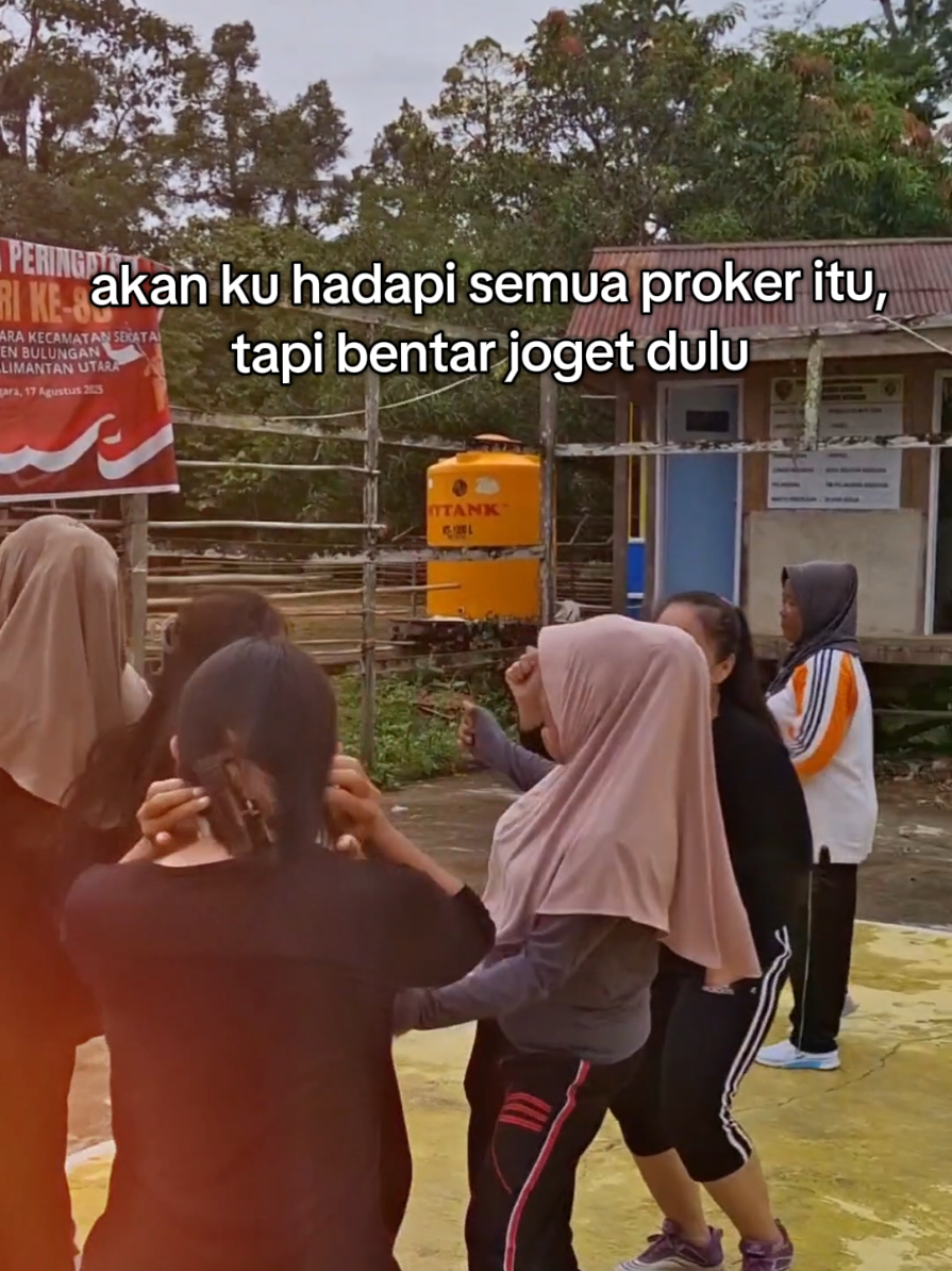 jogetin aja dulu💃  #kkn #unikaltar #sekatakbengara #kaltara 