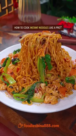 How to cook instant noodles like a pro? #Recipe #cooking #chinesefood #instantnoodles #ramen 