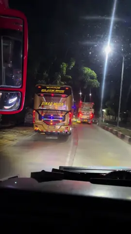 Hampir  Teknolojia🤣🤣  #busmania #bintangtimur #sinarmuda #buscelebeslovers #bussulawesi 