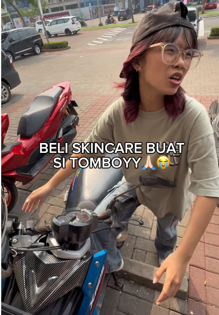 Akhirnya si tomboi nerima skincare 🤣 #tomboi #kocak #seru #ege #fyp