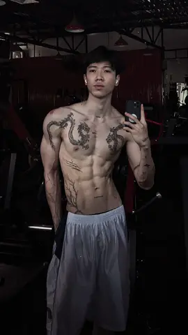 nín thở bấm bụn