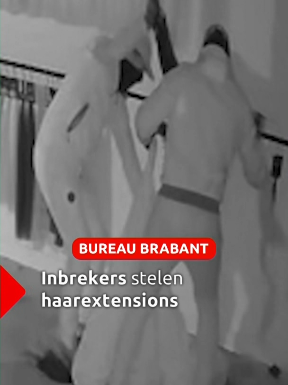Binnen twee minuten was de winkel leeggeroofd. #omroepbrabant #brabant #inbraak #waalwijk