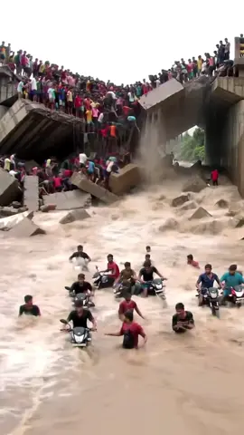 Moment the Bridge Almost Swept Away by Heavy Floods! #disasterstrucks #fyp #viral #foryou #foryoupage