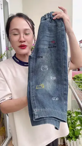 Quần jeans ống xuông cho bé gái#quanaotreem #quanaobegai #dobegai #quanbegai #quanongrong 