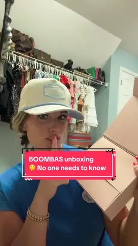 Another Unboxing- This one courtesy of @Boombaofficial !  These are the worlds 1st patented double sided sticky inserts! Unlike the traditional sticky bra, BOOMBA inserts need to be supported by clothing. These are super easy to take care of and truly a girls breast friend 😉  #lifting #support #sticky #women #fyp 