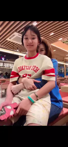 berat iqis udah mau ngalahin bunda ayu##ayutingting #bilqiskhumairahrazak #lewatberanda 
