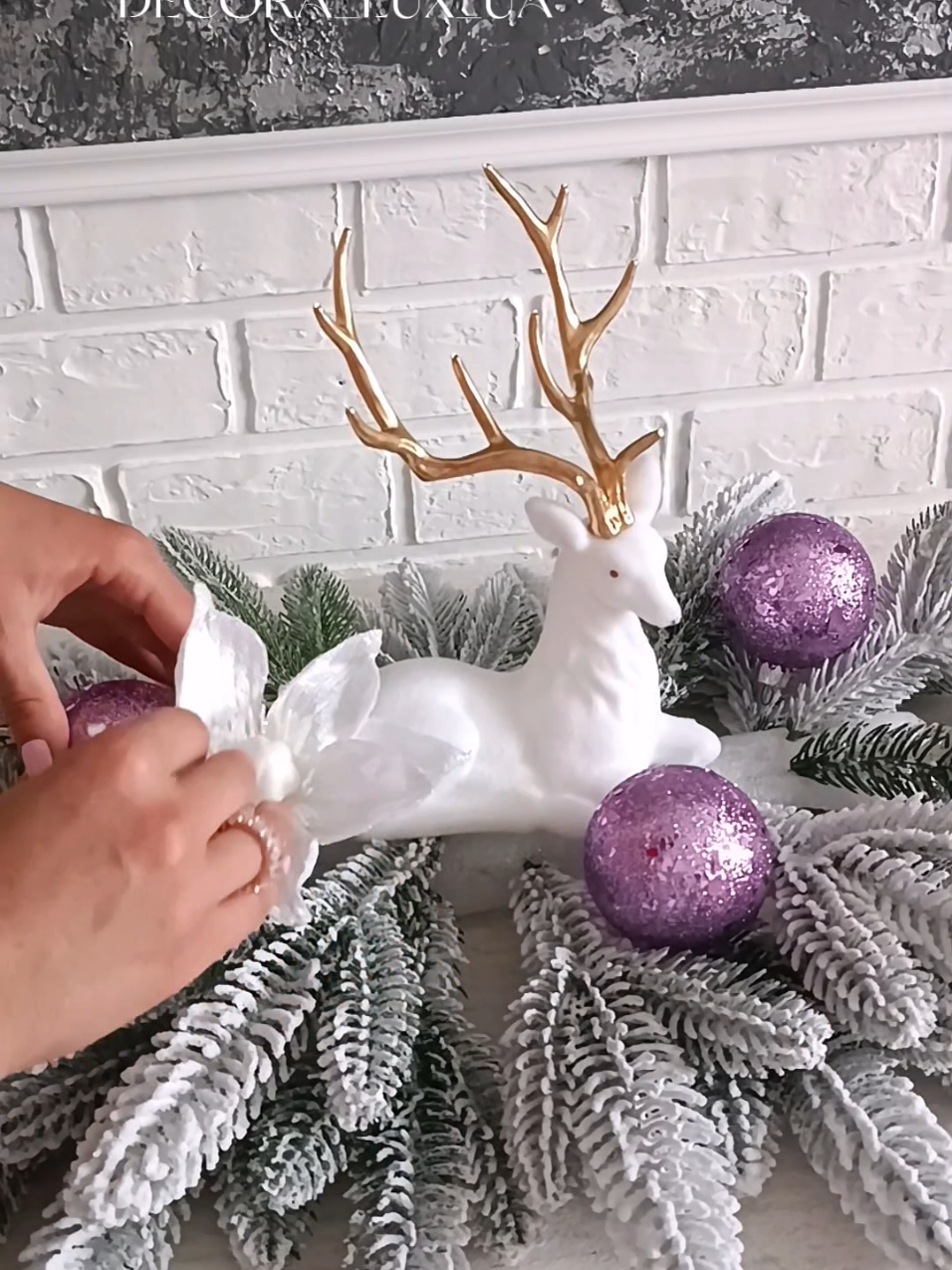 DIY Christmas composition in table ✨🎄 2300 грн |57$ Save this idea and follow me ❤️ #christmasdecor #decoration #xmas #композициянастол #різдвянийдекор 